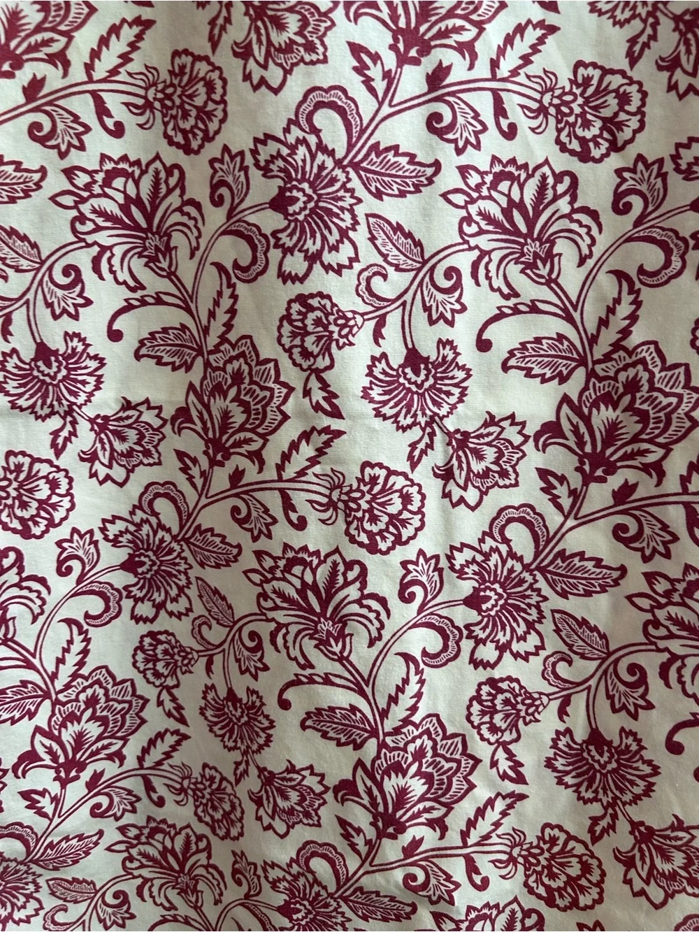 VTG  JCPenny Standard Pillowcases maroon/red Floral Traditional French/ English